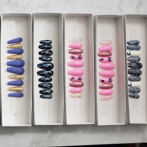 10 sets of handmade press ons - Picture 2 of 2